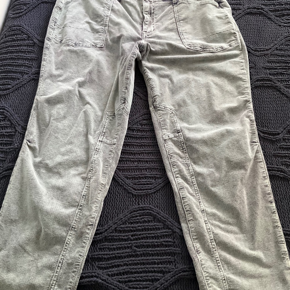 Blue Green Anthropologie Pilcro corduroy pants 36 (16-18]